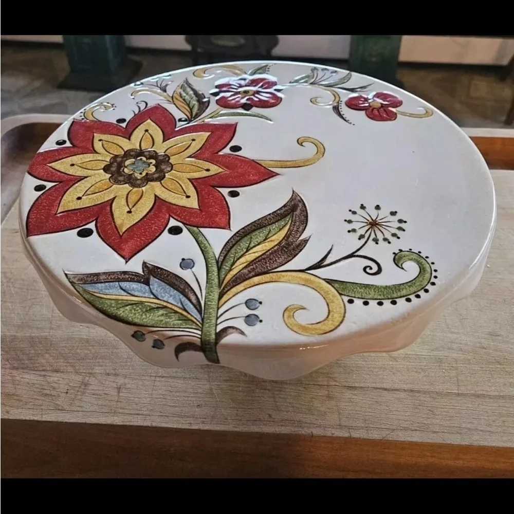 Pier 1 Earthware Carynthum Vintage Cake Stand Discontinued RARE